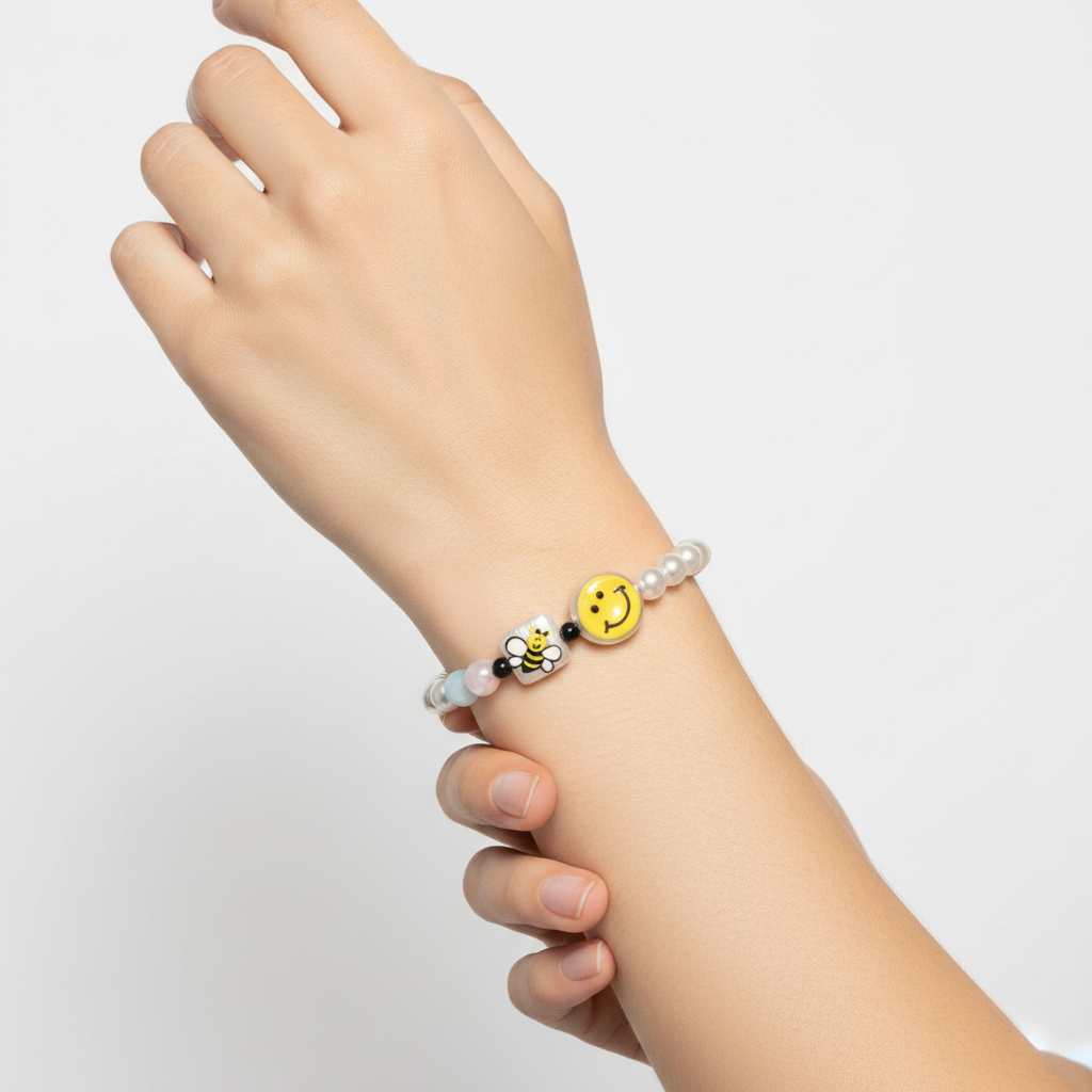 Sunny Bee Charm Bracelet